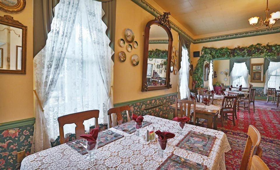 Hotel Strasburg Ngoại thất bức ảnh